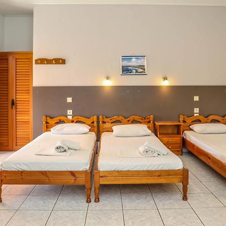 Ftelia Studios Skiathos Town Exterior foto