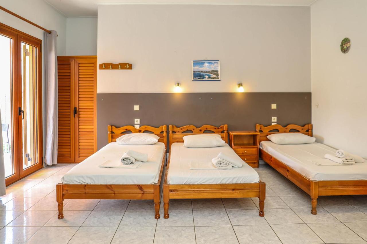 Ftelia Studios Skiathos Town Exterior foto